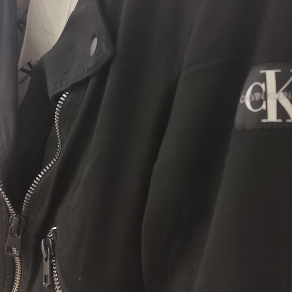 Calvin Klein jacket - Picture 4 of 5